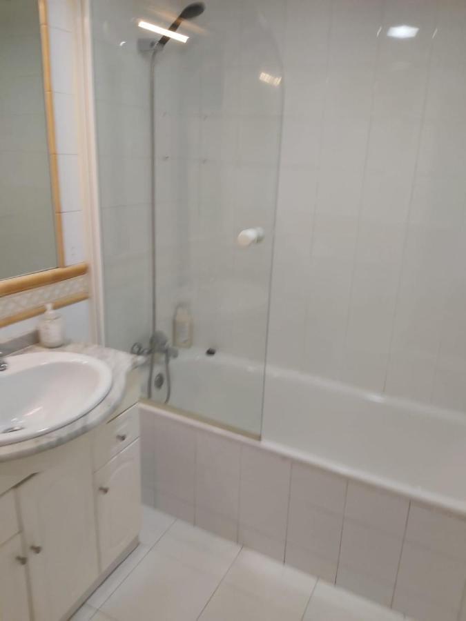 Apartamento A 15 Minutos Del Centro Appartement Madrid Buitenkant foto